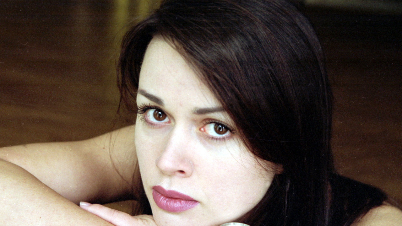 Елена Старостина поделилась информацией о первых признаках серьезного заболевания Заворотнюк.