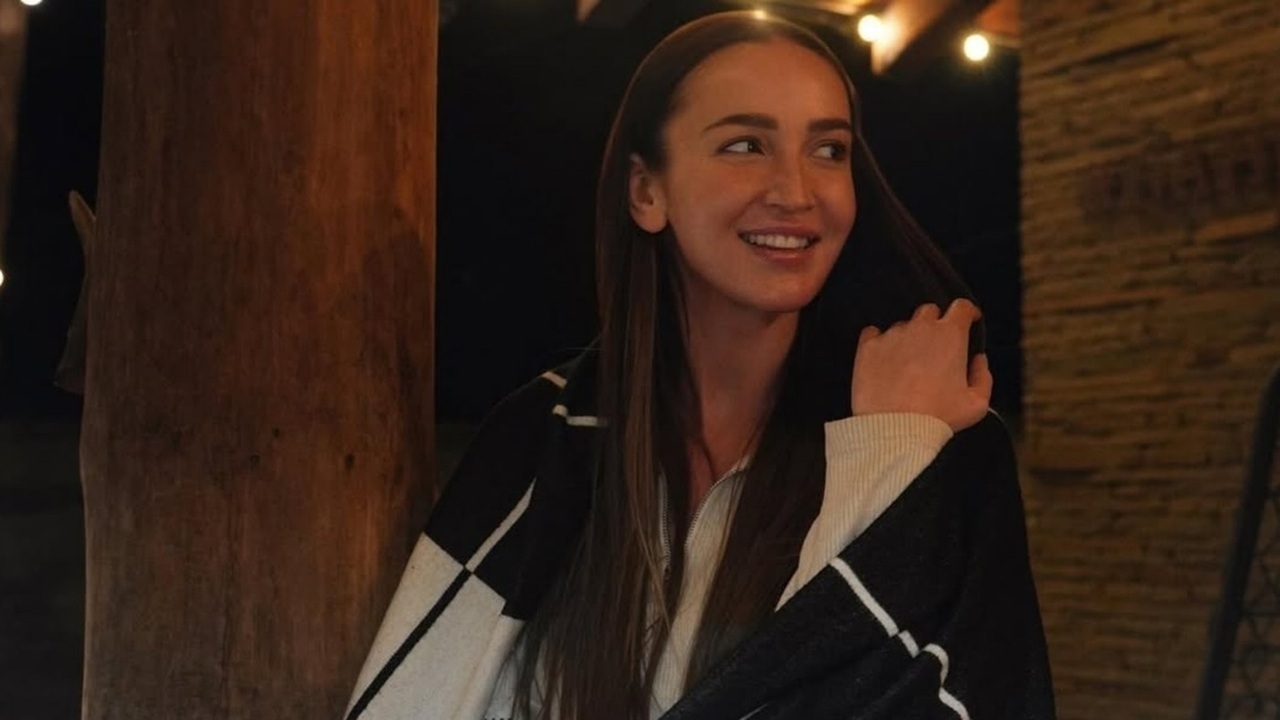 «Ольга Бузова отменяет поездку в Катар из-за конфликта в регионе»