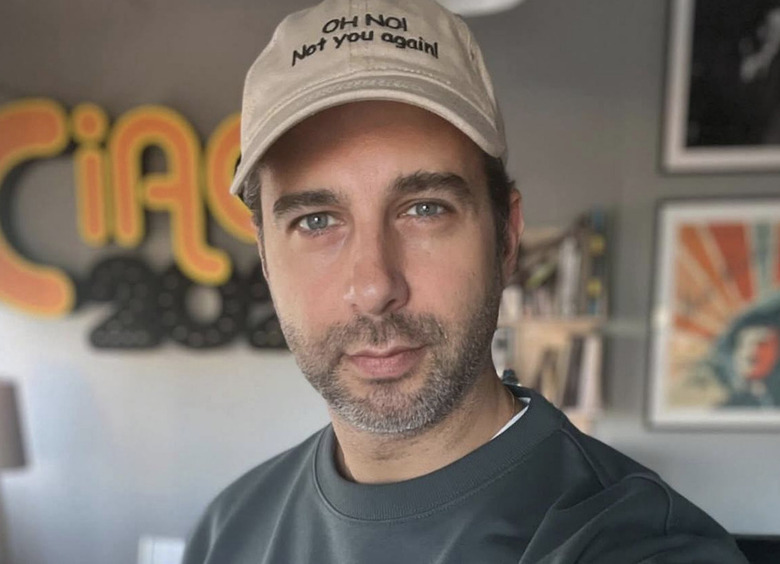 «Иван Ургант шокировал фанатов новым селфи в мехах»