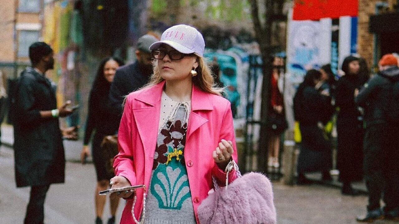 «Инфантильный стиль: как мода помогает избавиться от тревоги»