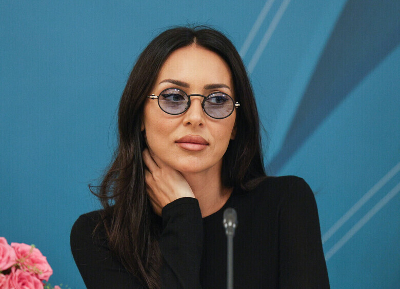 «Алсу стала на защиту любовницы и призвала к порядку гулящего мужа»